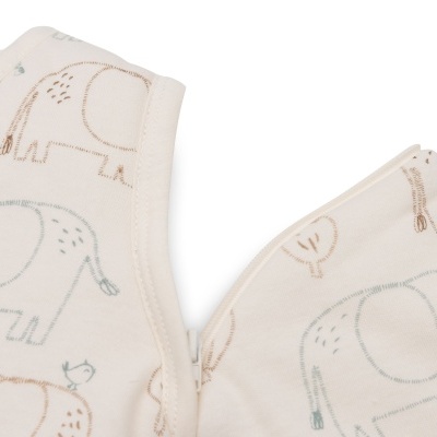 Parte superior de roupa de bebé com estampado de elefantes e fecho de correr