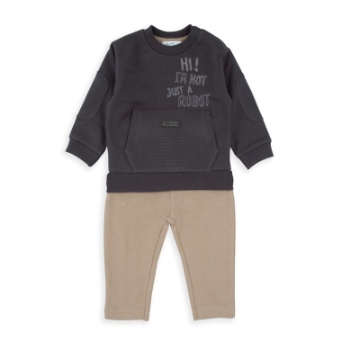 Conjunto infantil sweat preto e calças beges