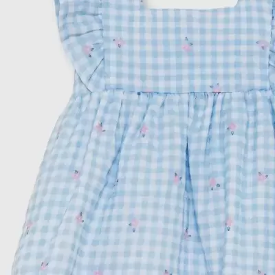Vestido criança xadrez azul claro com flores e folhos nas mangas