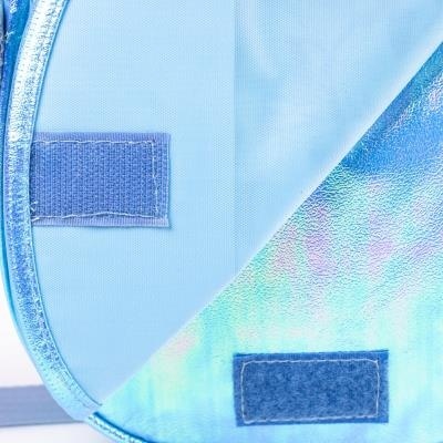 Bolsa azul claro iridescente com fecho de velcro