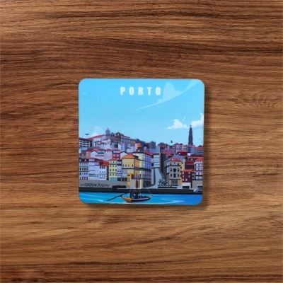 https://www.bemportugues.com/product/coaster-ribeira-em-madeira