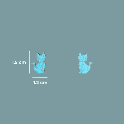 Brincos de gato azul geométricos sobre fundo cinza-azulado.