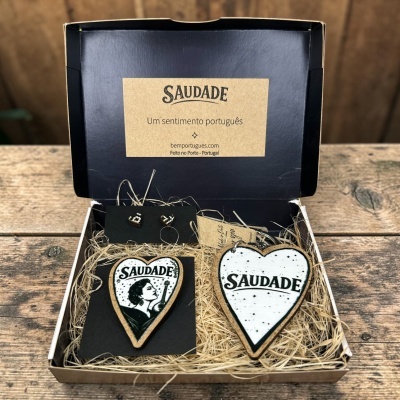 https://www.bemportugues.com/product/pack-saudade-amalia-rodrigues