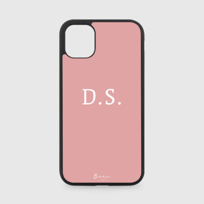 Capa de telemóvel rosa com letras D.S. e bordas pretas