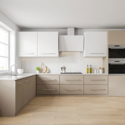 Cozinha moderna em L com armários castanhos claros e brancos, chão de madeira clara e eletrodomésticos embutidos