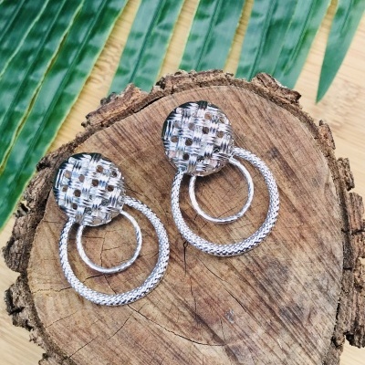 Bold&#x20;and&#x20;Lovely