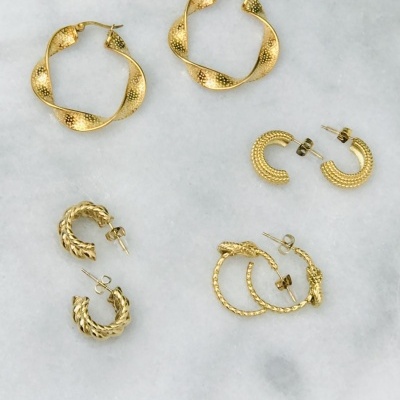 Argolas&#x20;em&#x20;A&#x00E7;o&#x20;Douradas&#x20;Malha