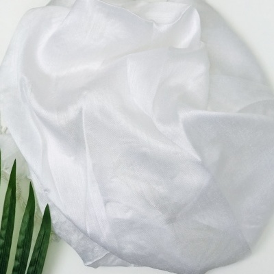 Len&#x00E7;o&#x20;com&#x20;Lurex&#x20;Dourado