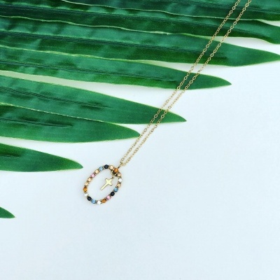 Colar&#x20;em&#x20;A&#x00E7;o&#x20;Dourado&#x20;com&#x20;Zirc&#x00F3;nia&#x20;Mystic