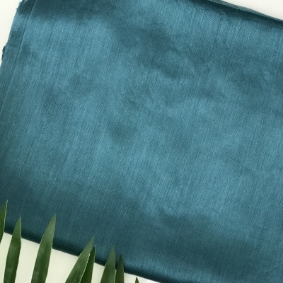 Len&#x00E7;o&#x20;com&#x20;Lurex&#x20;Dourado