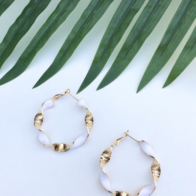 Argolas&#x20;de&#x20;a&#x00E7;o&#x20;com&#x20;banho&#x20;de&#x20;ouro&#x20;-&#x20;Hula&#x20;Hoops