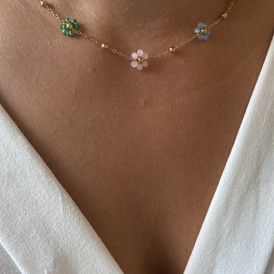 Colar&#x20;flores&#x20;coloridas