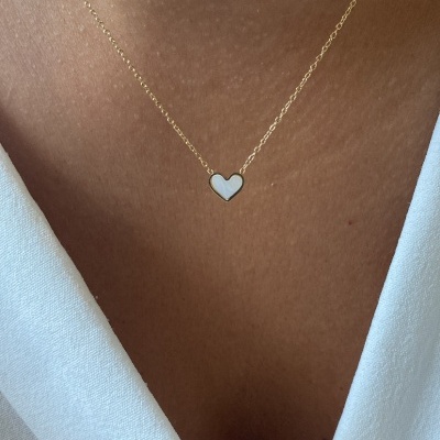 Colar&#x20;mini&#x20;cora&#x00E7;&#x00E3;o&#x20;madrep&#x00E9;rola