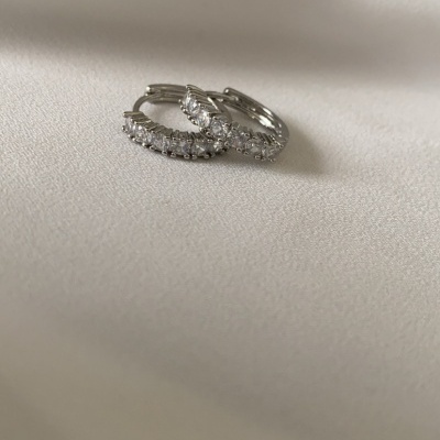 Argolas&#x20;zirconias&#x20;prateadas