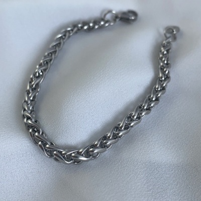 Pulseira&#x20;entrela&#x00E7;ada