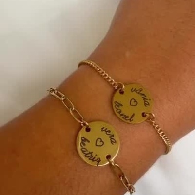 Pulseira personalizada gravada
