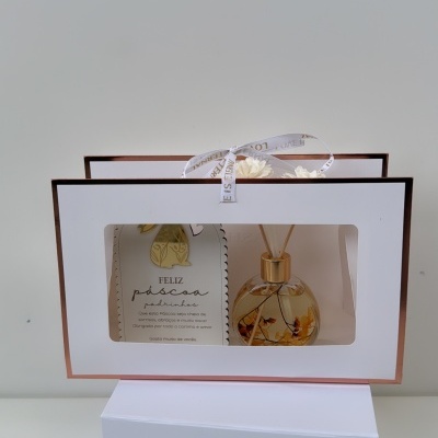 Box&#x20;P&#x00E1;scoa&#x20;com&#x20;difusor&#x20;e&#x20;placa&#x20;de&#x20;madeira&#x20;personalizada