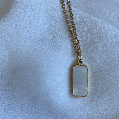 Colar&#x20;madrep&#x00E9;rola