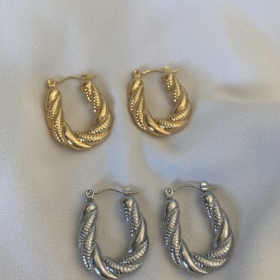 Argolas&#x20;ovais&#x20;listradas