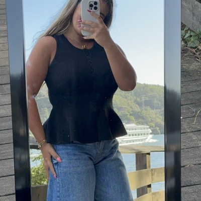 Blusa&#x20;malha&#x20;bot&#x00F5;es