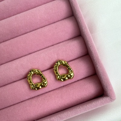 Brincos&#x20;Classic&#x20;detail