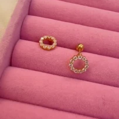 Brincos brilho confortáveis