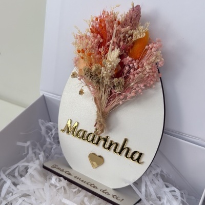 Box&#x20;ovo&#x20;madrinha&#x20;&#x1FA77;