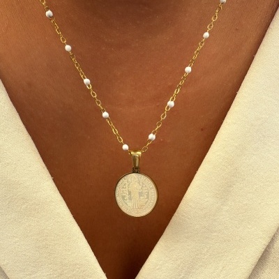 Colar&#x20;S&#x00E3;o&#x20;Bento&#x20;madrep&#x00E9;rola