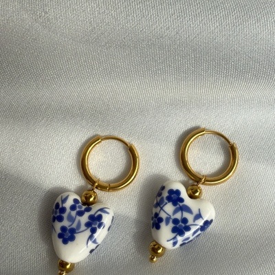 Argolas&#x20;com&#x20;pendente&#x20;&#x1F90D;