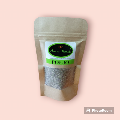 Embalagem de papel castanho com ervas secas Poejo e etiqueta verde e branca Bio Aroma Alentejo