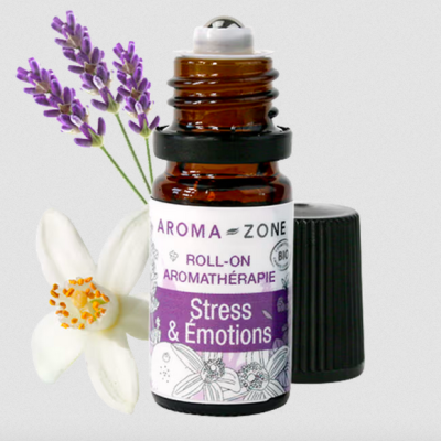 Frasco roll-on de aromaterapia Aromazone com flores de lavanda e jasmim