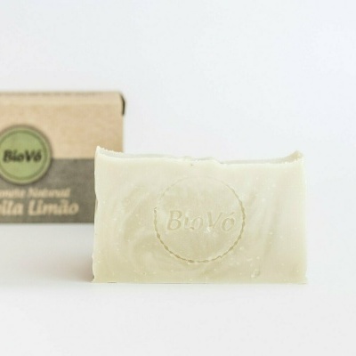 Sabonete natural BioVó Argila Limão com embalagem de cartão
