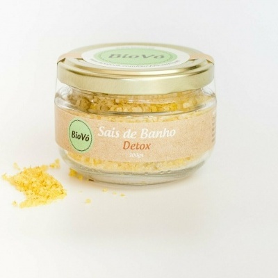 Frasco de sais de banho Detox BioVô em vidro com tampa dourada