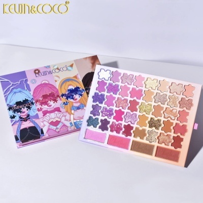 Paleta de maquilhagem KEVIN&COCO com várias sombras coloridas e glitter, embalagem com ilustrações anime