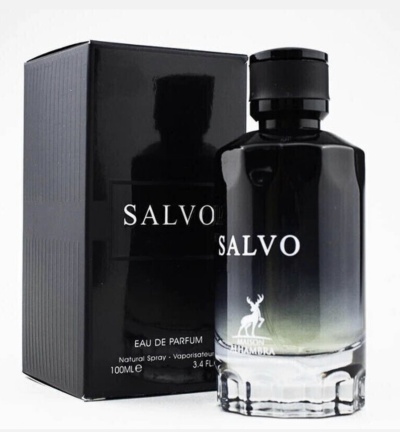 Frasco e caixa preta de perfume Salvo com texto e logo na embalagem