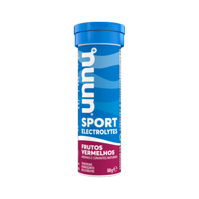 Frasco azul de eletrólitos com rótulo de frutos vermelhos