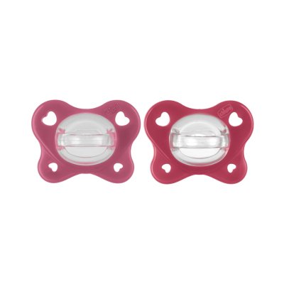 Dois chupetas rosa com borda em formato de borboleta e corações, marca Chicco.