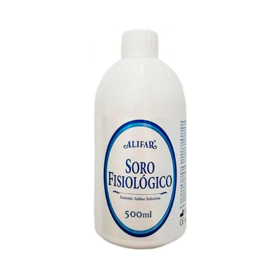 Frasco branco de 500ml de soro fisiológico ALIFAR com rótulo azul