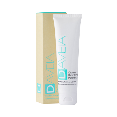 Creme hidratante pediátrico DAVEIA em tubo branco com embalagem de cartão bege