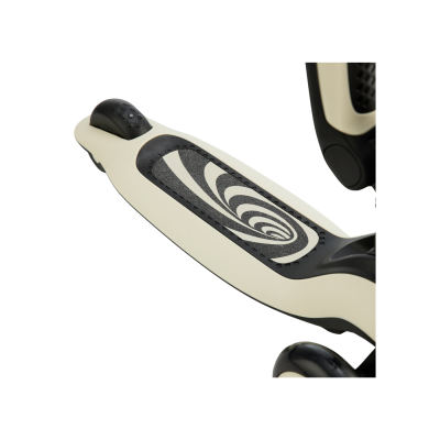 Plataforma de trotinetes com base antiderrapante em padrão espiral preta e branca
