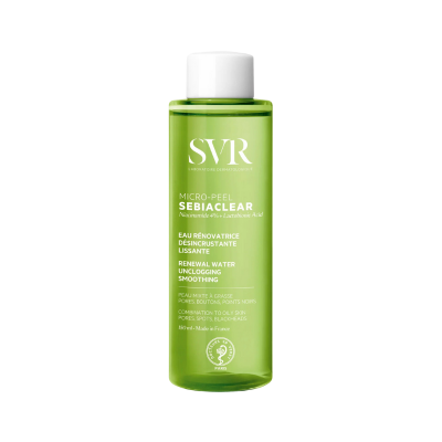Frasco verde translúcido de produto SVR Micro-Peel SEBIACLEAR com tampa branca