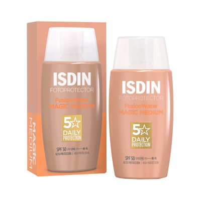 Protetor solar ISDIN FusionWater Magic Medium SPF 50 em frasco cor de pele médio