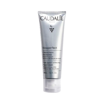 Frasco prateado de Creme para mãos Caudalie Vinoperfect