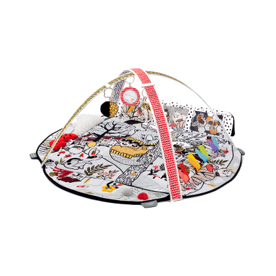 Tapete de atividades para bebé redondo com brinquedos pendurados e base estampada colorida