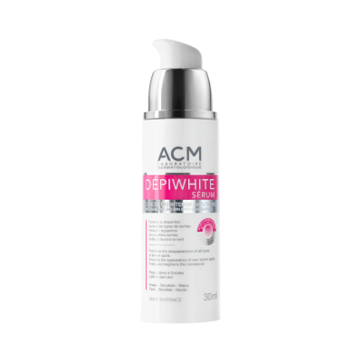 Frasco de sérum dermatológico ACM Dépiwhite branco com tampa prateada e branca, texto rosa e cinza