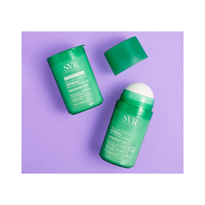 Desodorizantes roll-on vegetais SVR SPIRIAL verdes num fundo lilás