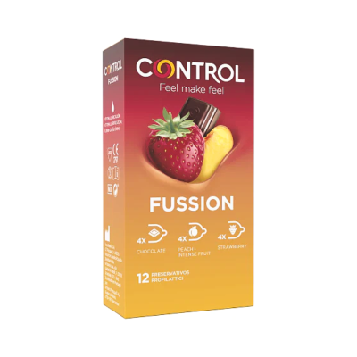 Embalagem de preservativos CONTROL FUSSION com imagens de morango, chocolate e pêssego.