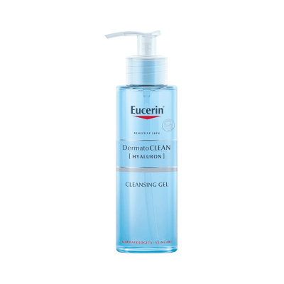 Gel de limpeza facial Eucerin Dermatoclean Hyaluron em frasco azul com doseador