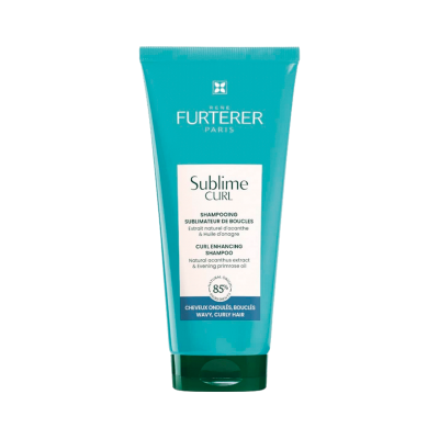 Bisnaga azul-turquesa de champô René Furterer Sublime Curl para cabelos ondulados e com caracóis