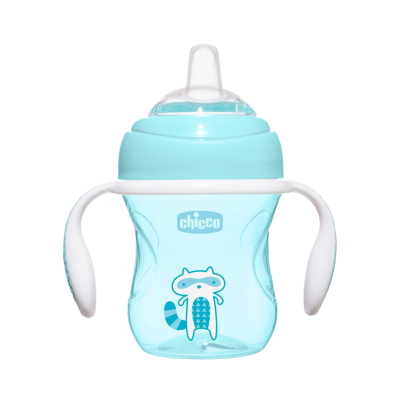 Copo de aprendizagem para bebé Chicco azul com pegas brancas e desenho de guaxinim